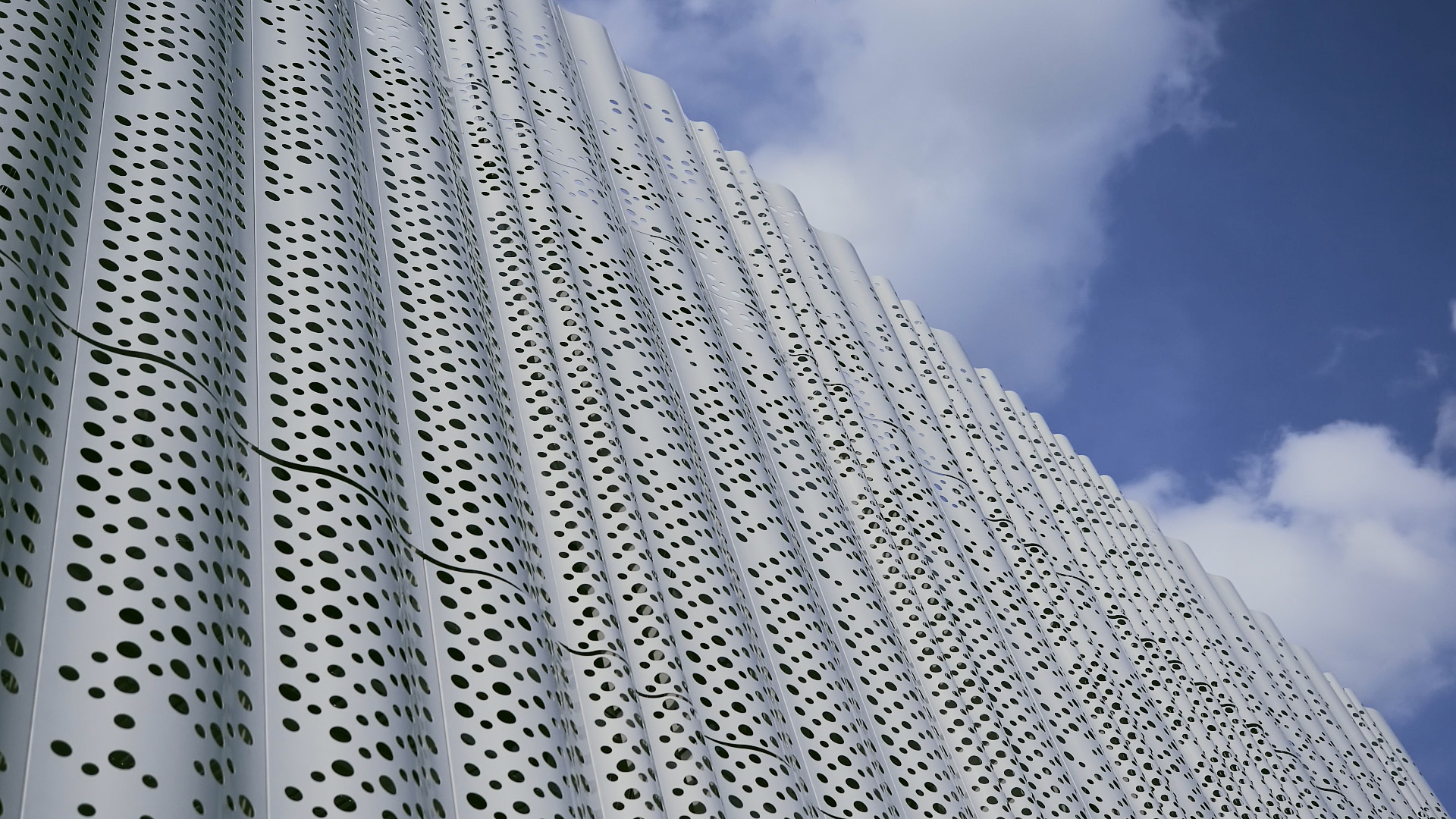 YOSHIZU SKIN Inspired by Natural Reed Screens