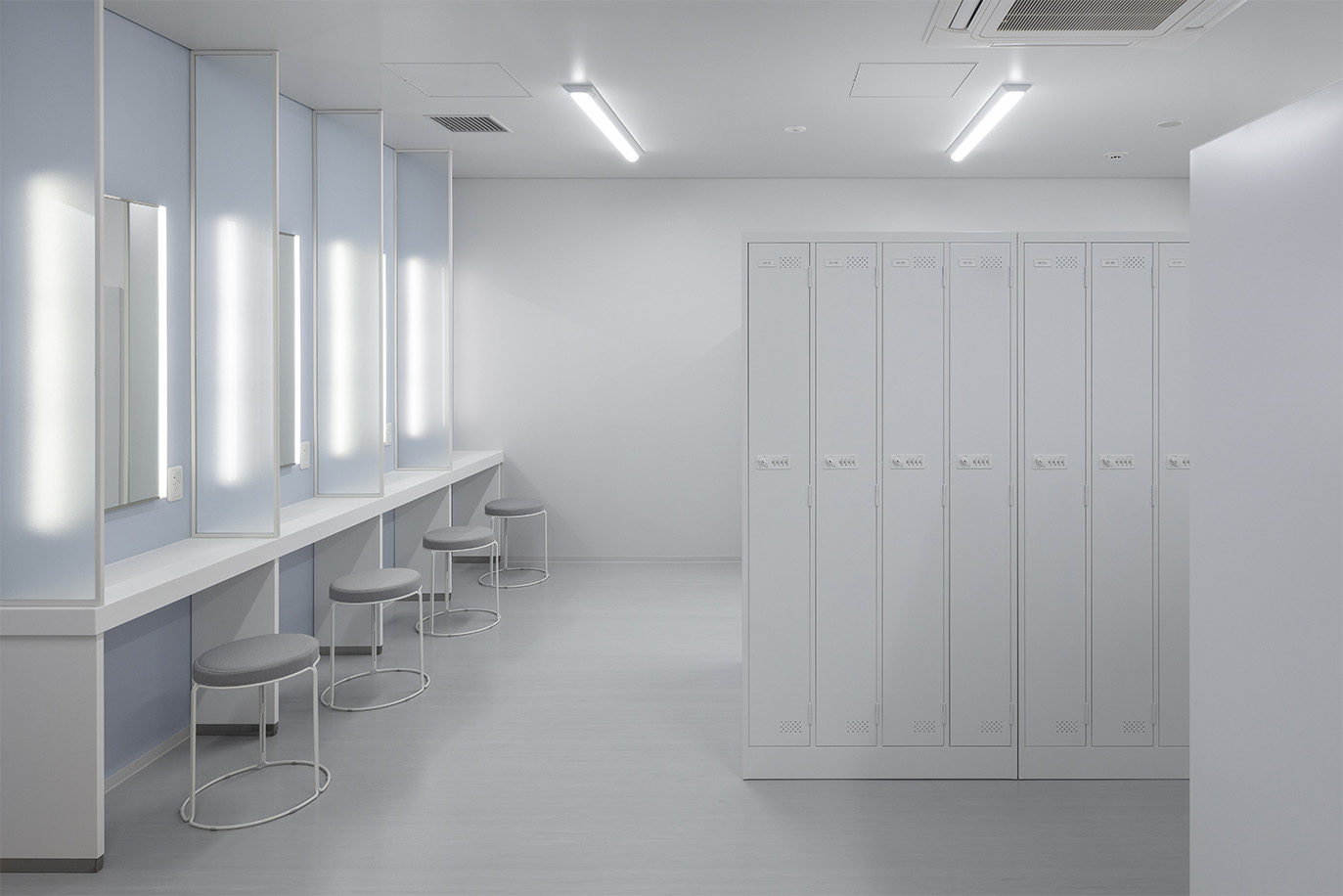Comfortable Amenity Space